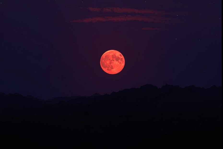 Eclipse lunar total septiembre 2025